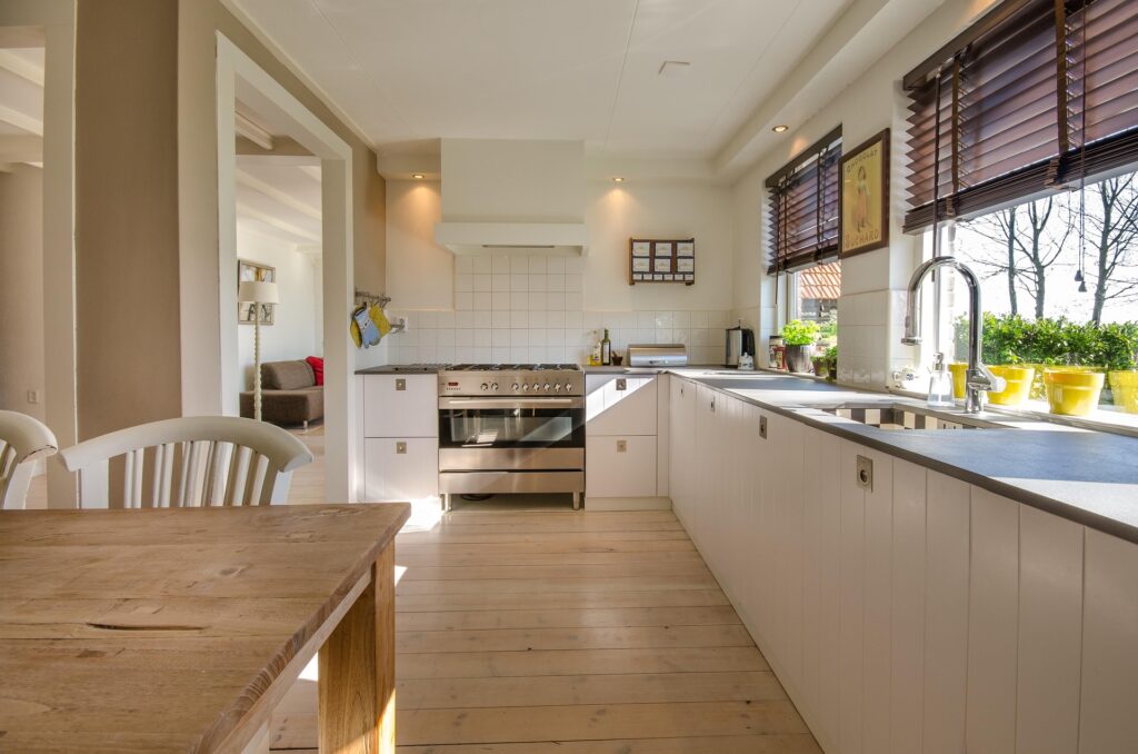 Smart kitchen organization ideas for small spaces